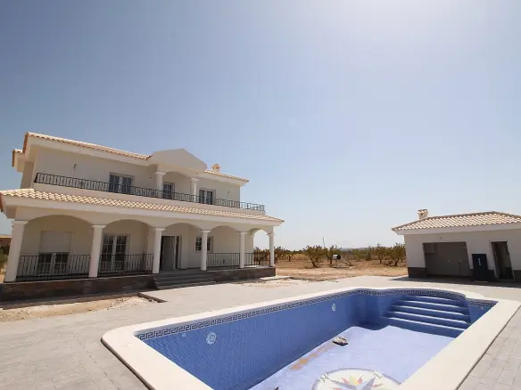 4-bedroom Detached Villa In Pinoso, Spain (195 M²)