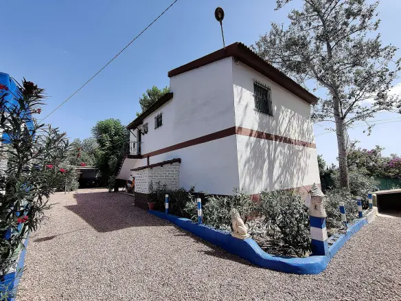 3-bedroom Country House In Crevillente, Spain (250 M²)