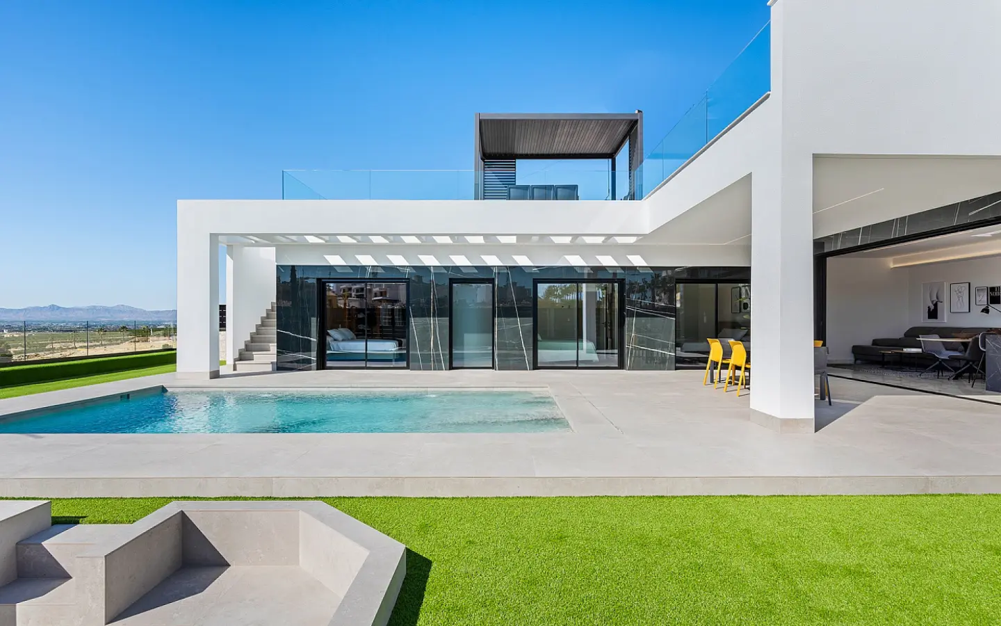 3-bedroom Detached Villa In Algorfa, Spain (122 M²)