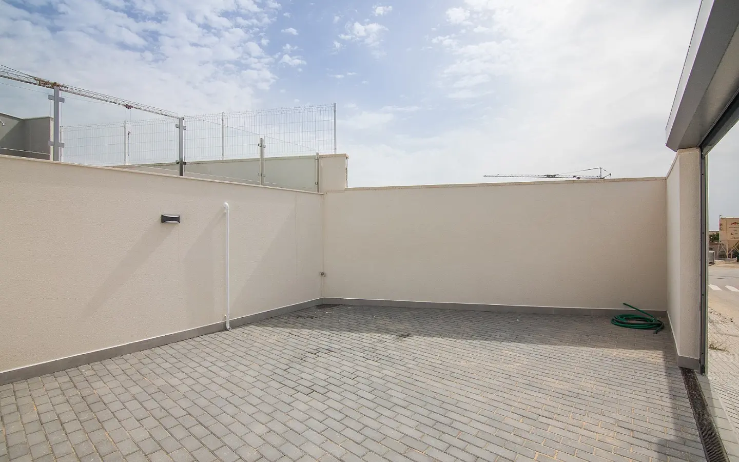 3-bedroom Detached Villa In Polop, Spain (100 M²)