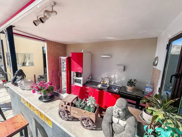 5-bedroom Detached Villa In Jijona, Spain (190 M²)