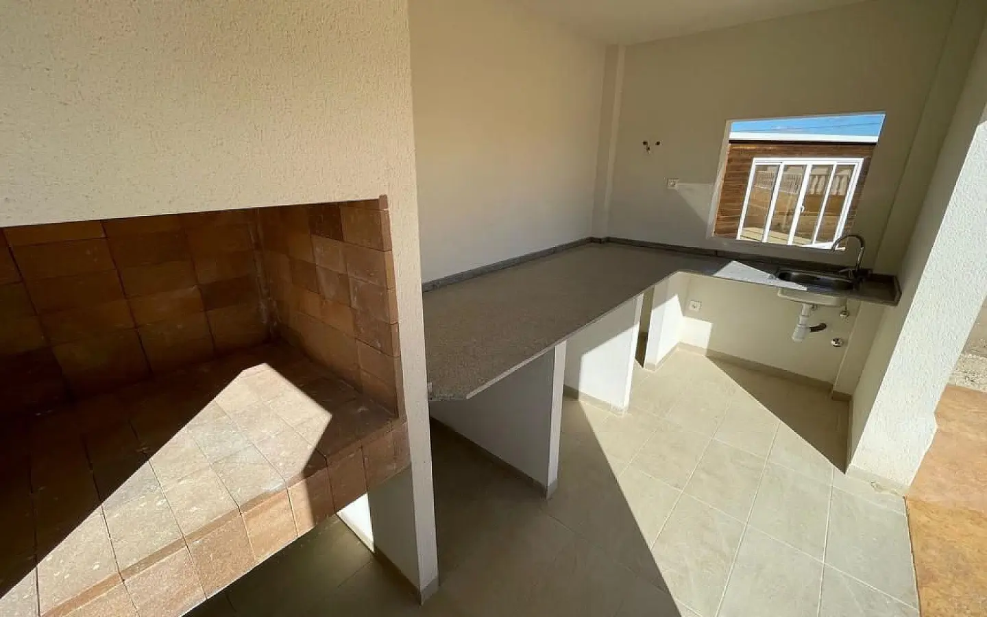 6-bedroom Detached Villa In Pinoso, Spain (270 M²)