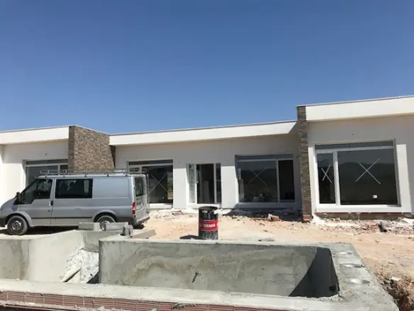 3-bedroom Detached Villa In Pinoso, Spain (150 M²)