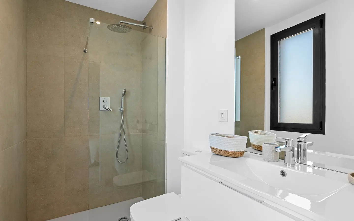 2-bedroom Apartment In Mar De Cristal, Spain (107 M²)
