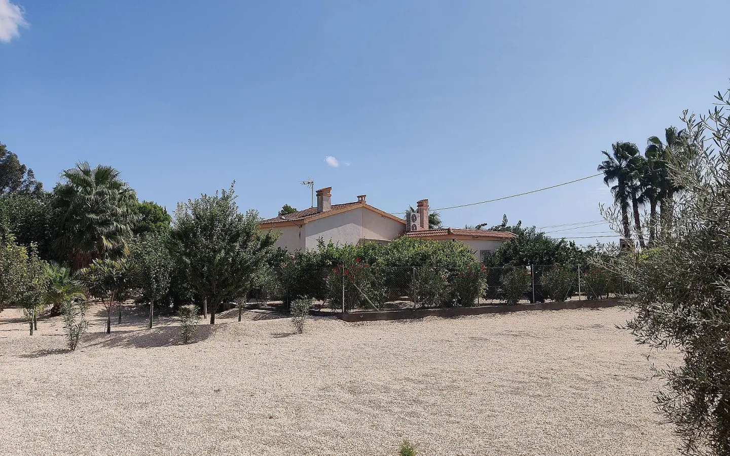 3-bedroom Detached Villa In Crevillente, Spain (250 M²)
