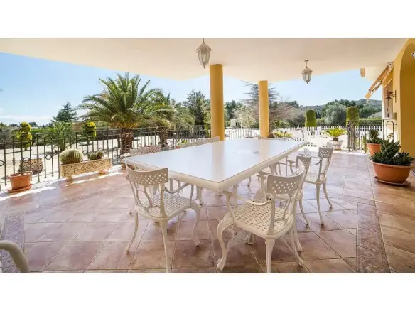 6-bedroom Detached Villa In Yecla, Spain (714 M²)