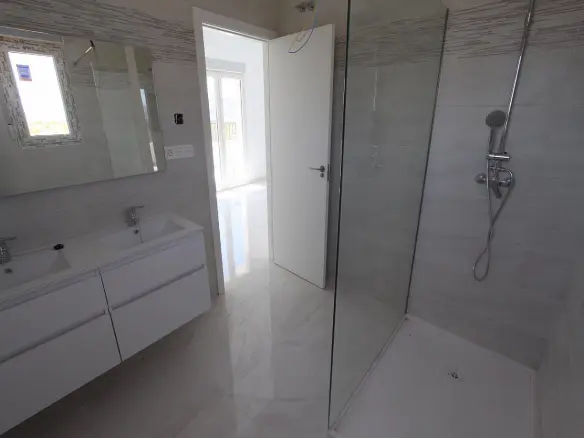 4-bedroom Detached Villa In Pinoso, Spain (195 M²)