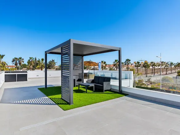 3-bedroom Detached Villa In Algorfa, Spain (122 M²)
