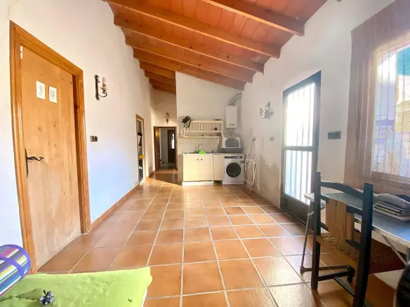 7-bedroom Country House In Yecla, Spain (350 M²)