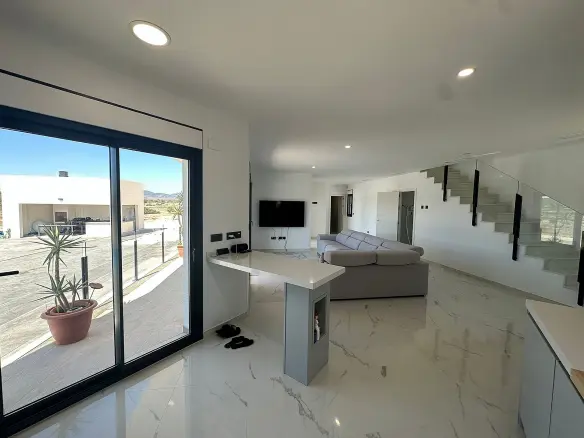 4-bedroom Detached Villa In Pinoso, Spain (165 M²)