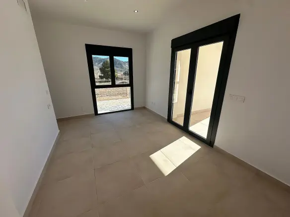 3-bedroom Detached Villa In El Cantón, Spain (190 M²)
