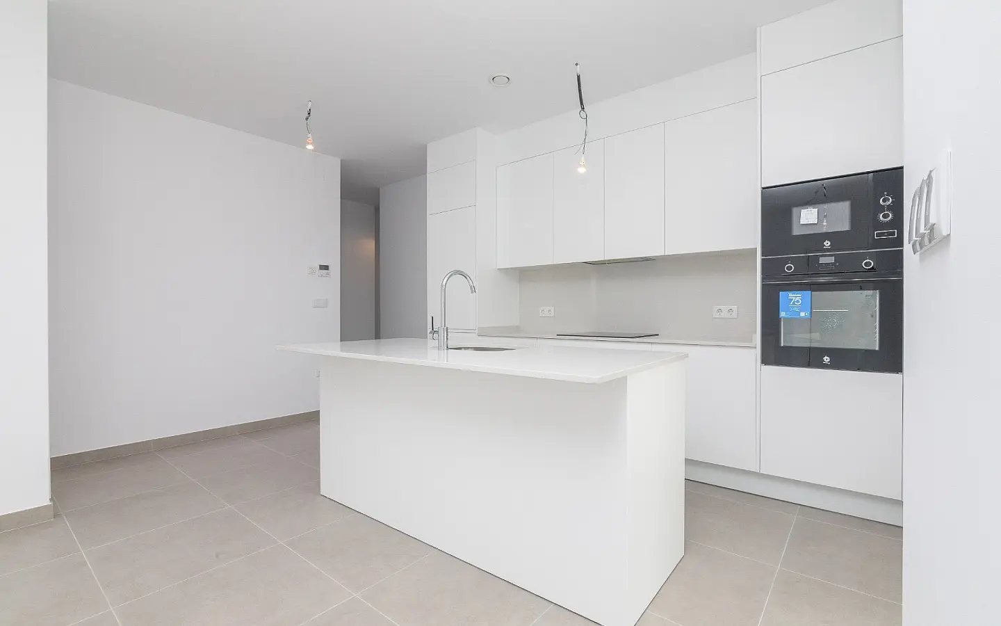 3-bedroom Detached Villa In Polop, Spain (100 M²)