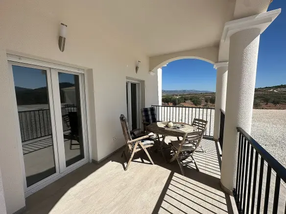 4-bedroom Detached Villa In Pinoso, Spain (180 M²)