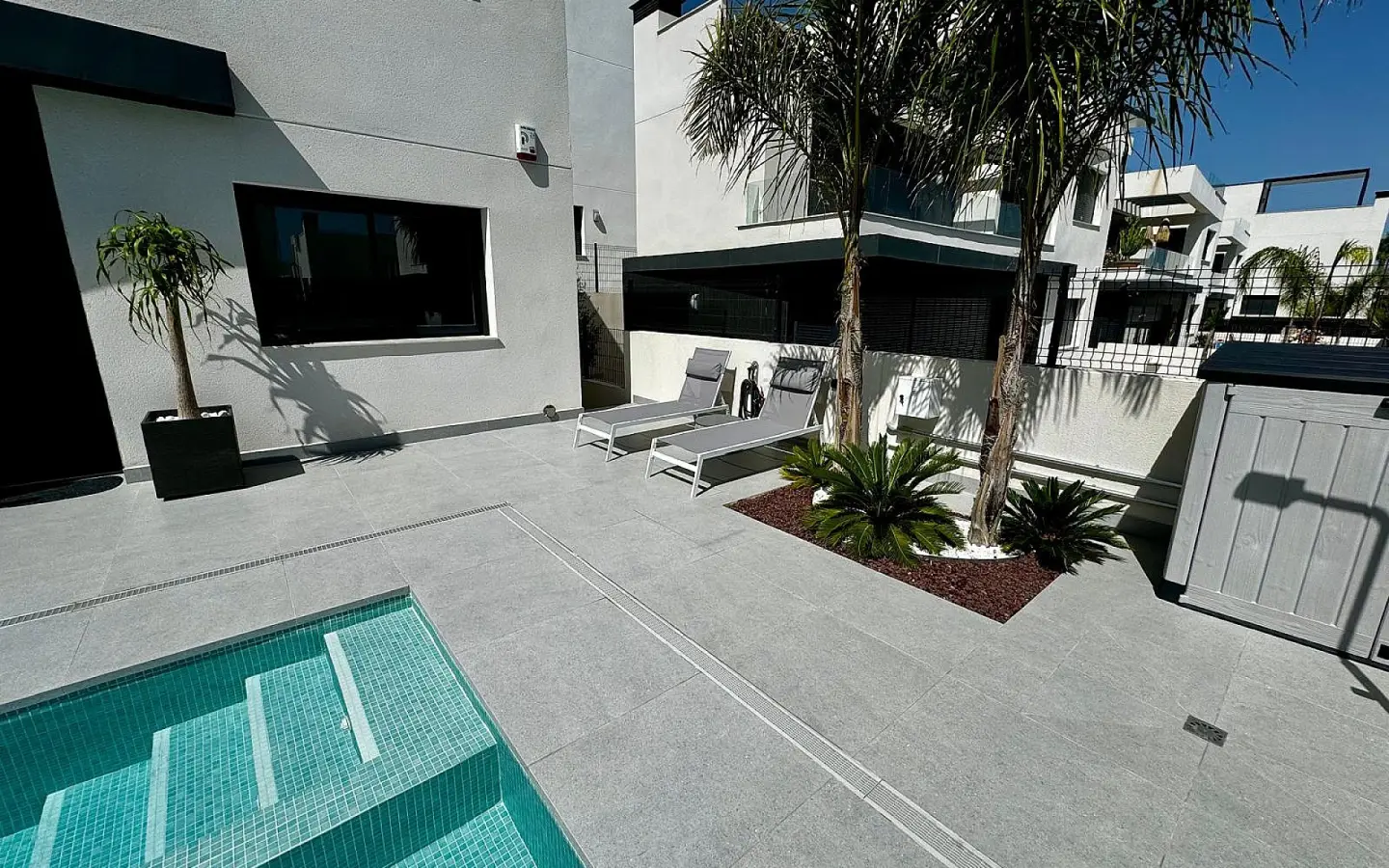 3-bedroom Detached Villa In Algorfa, Spain (197 M²)