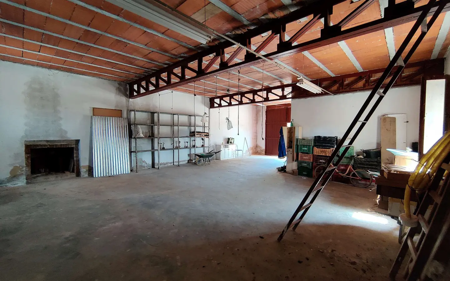 3-bedroom Detached Villa In Crevillente, Spain (250 M²)