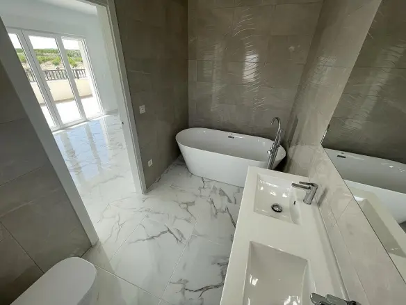4-bedroom Detached Villa In Pinoso, Spain (270 M²)