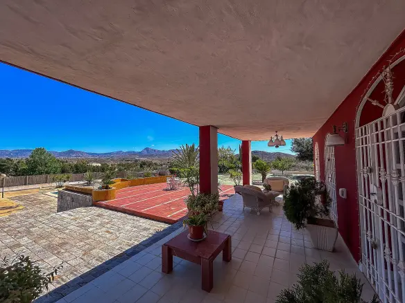 6-bedroom Detached Villa In Monovar, Spain (500 M²)