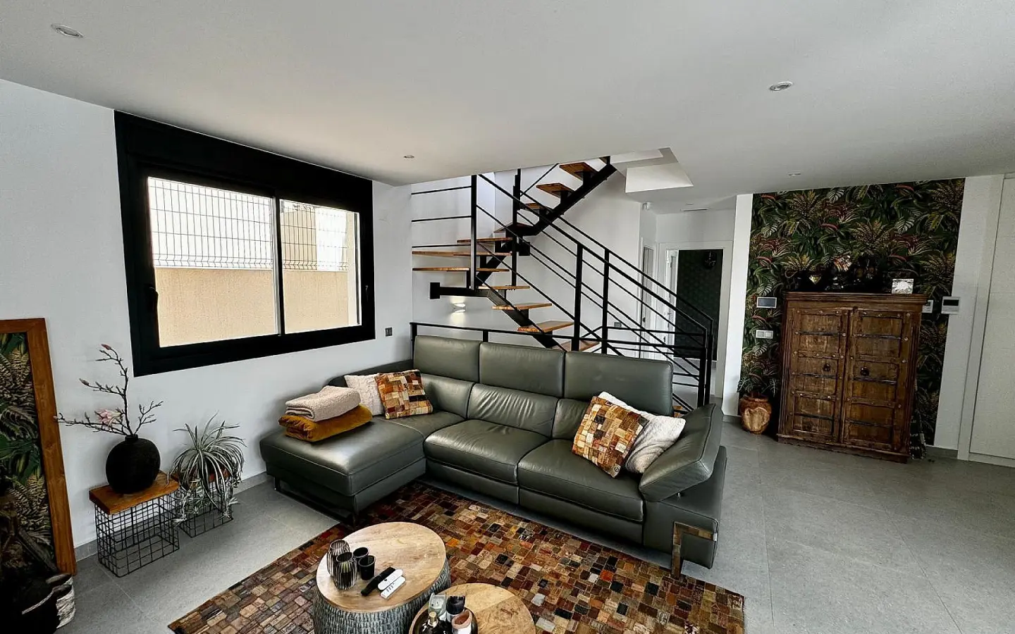 3-bedroom Detached Villa In Algorfa, Spain (197 M²)