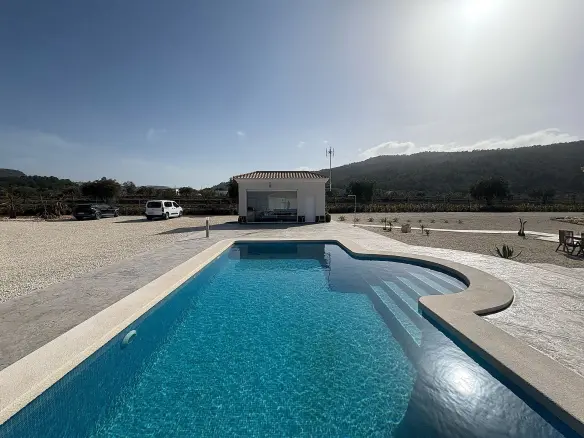 4-bedroom Detached Villa In Pinoso, Spain (180 M²)