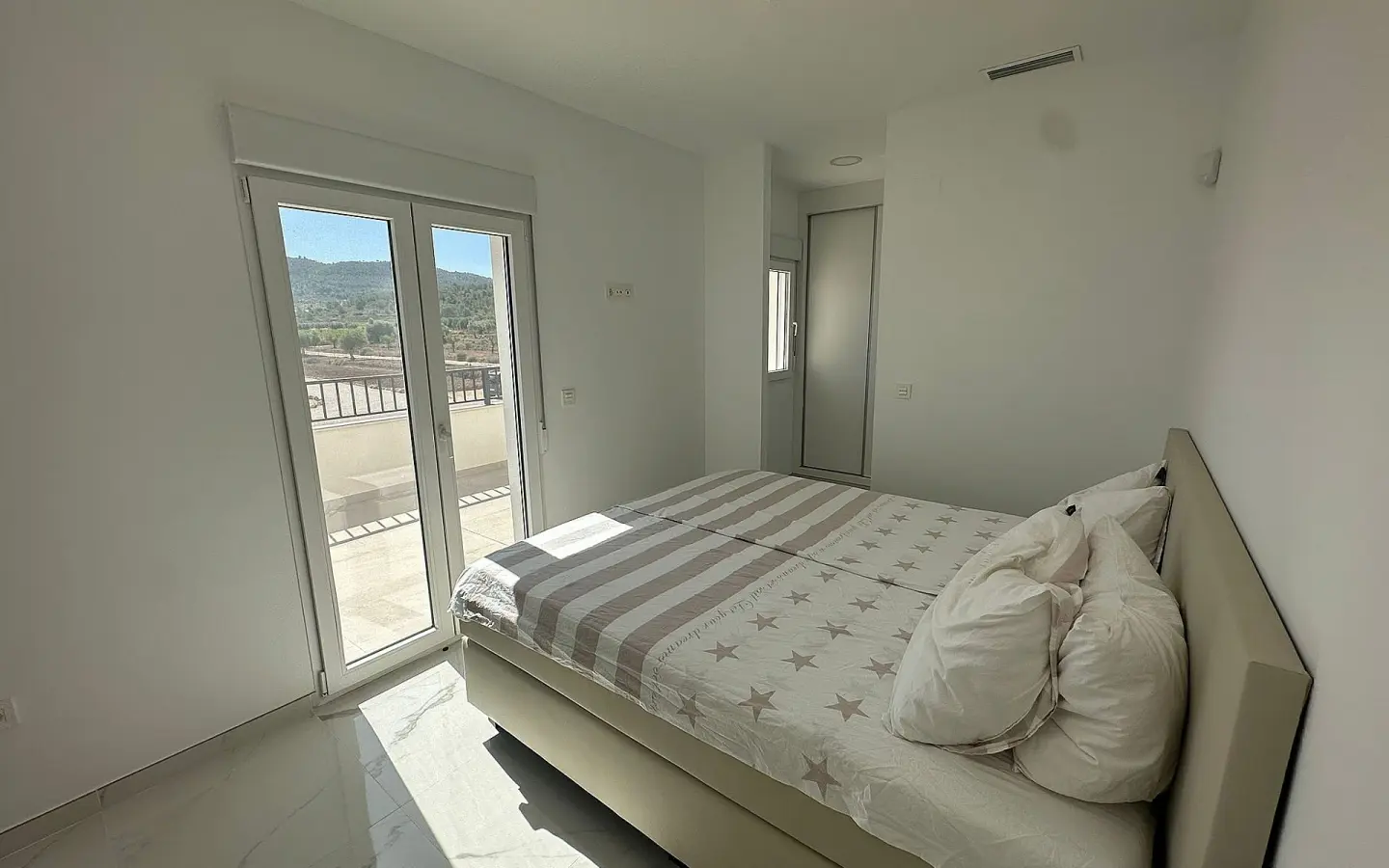4-bedroom Detached Villa In Pinoso, Spain (180 M²)