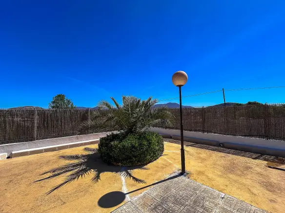 6-bedroom Detached Villa In Monovar, Spain (500 M²)