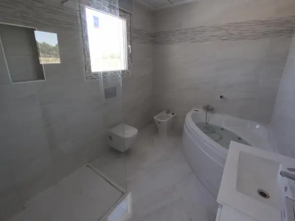 4-bedroom Detached Villa In Pinoso, Spain (195 M²)