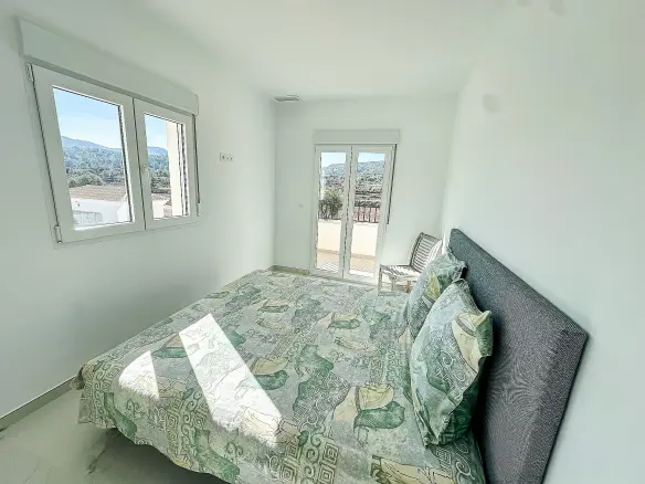 4-bedroom Detached Villa In Pinoso, Spain (180 M²)