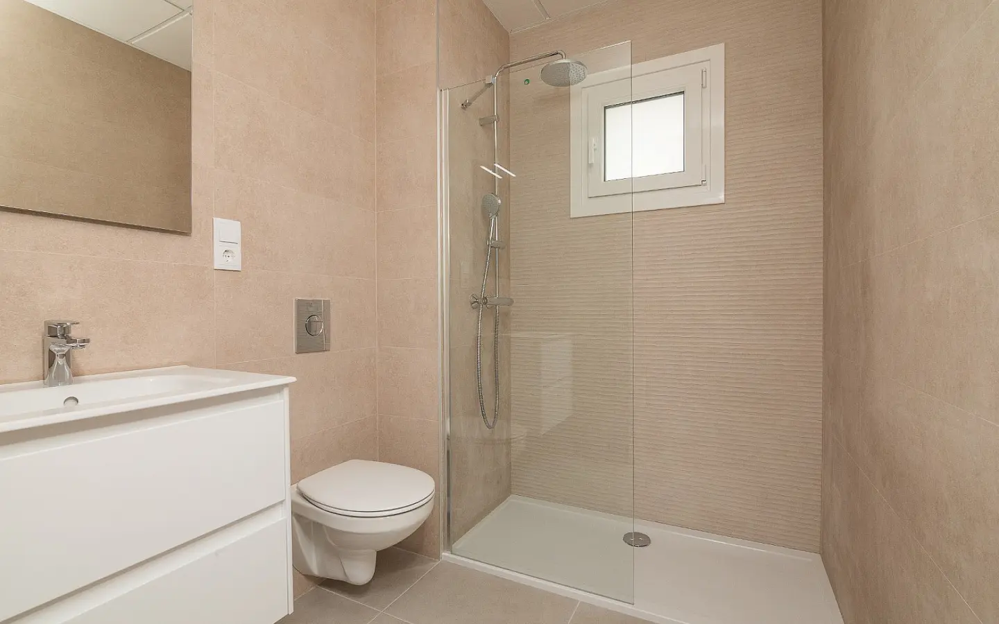 3-bedroom Detached Villa In Polop, Spain (100 M²)