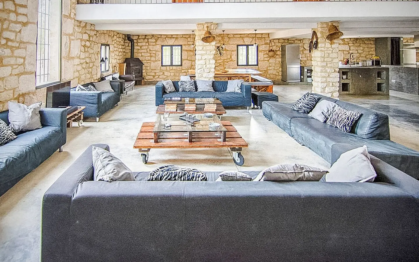 9-bedroom Detached Villa In Biar, Spain (500 M²)
