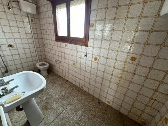 9-bedroom Country House In Novelda, Spain (414 M²)