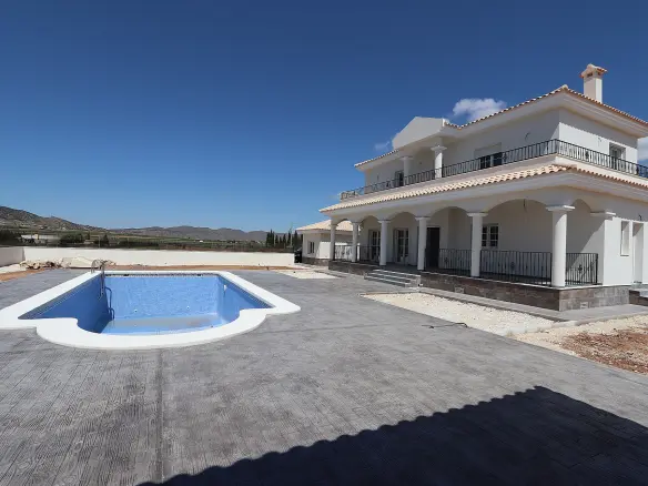 4-bedroom Detached Villa In Pinoso, Spain (195 M²)