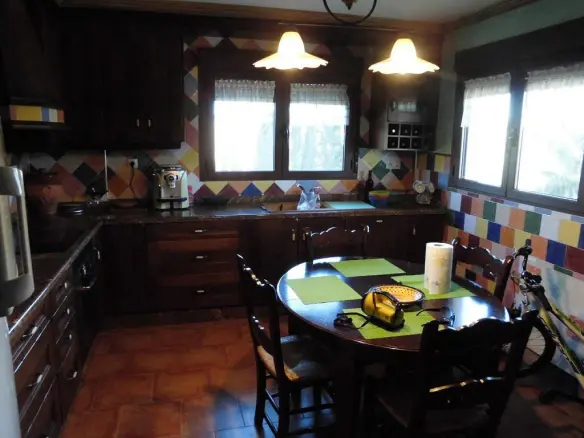 3-bedroom Detached Villa In Pinoso, Spain (211 M²)