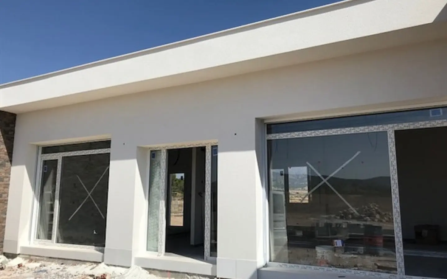 3-bedroom Detached Villa In Pinoso, Spain (150 M²)