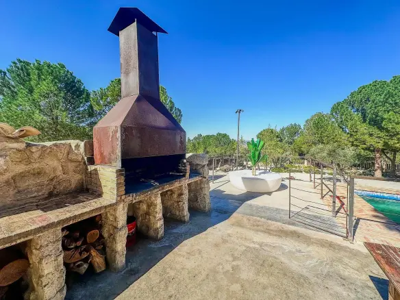 9-bedroom Detached Villa In Biar, Spain (500 M²)