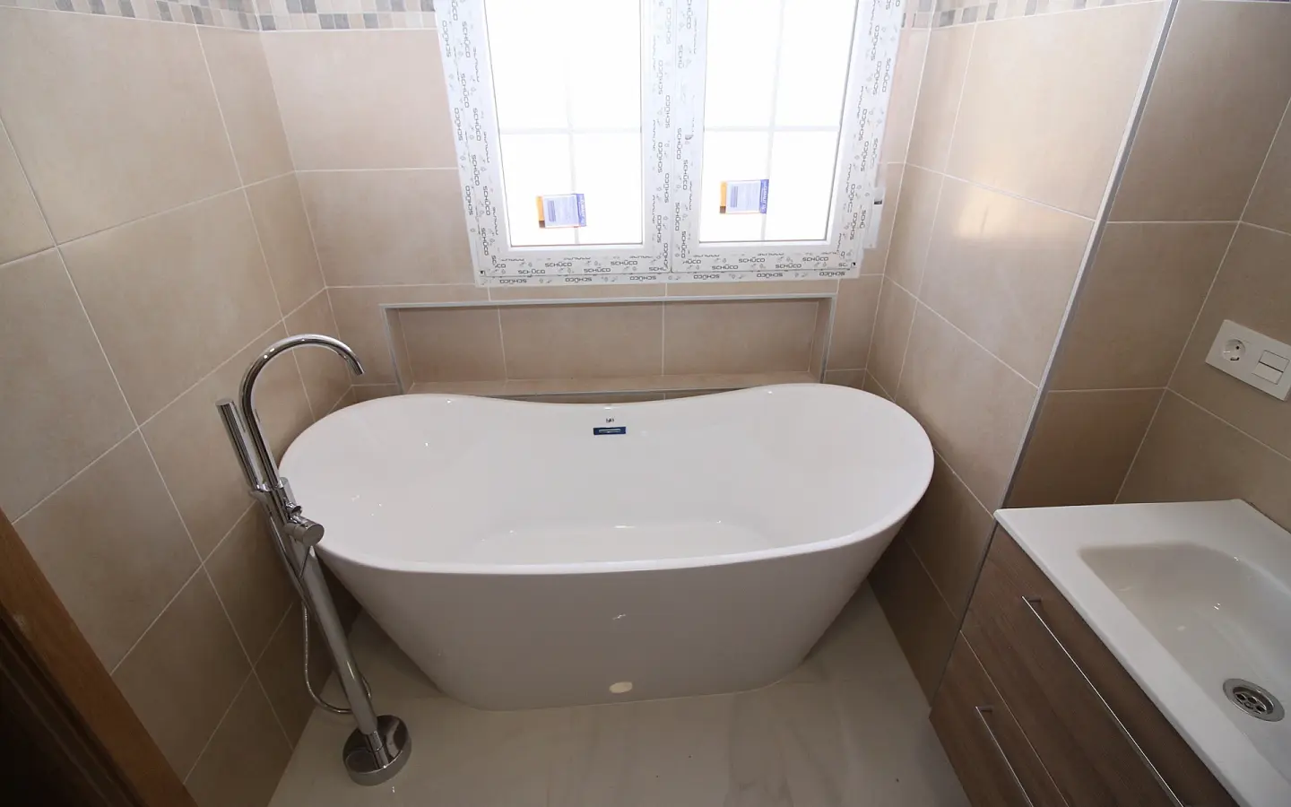 4-bedroom Detached Villa In Pinoso, Spain (195 M²)