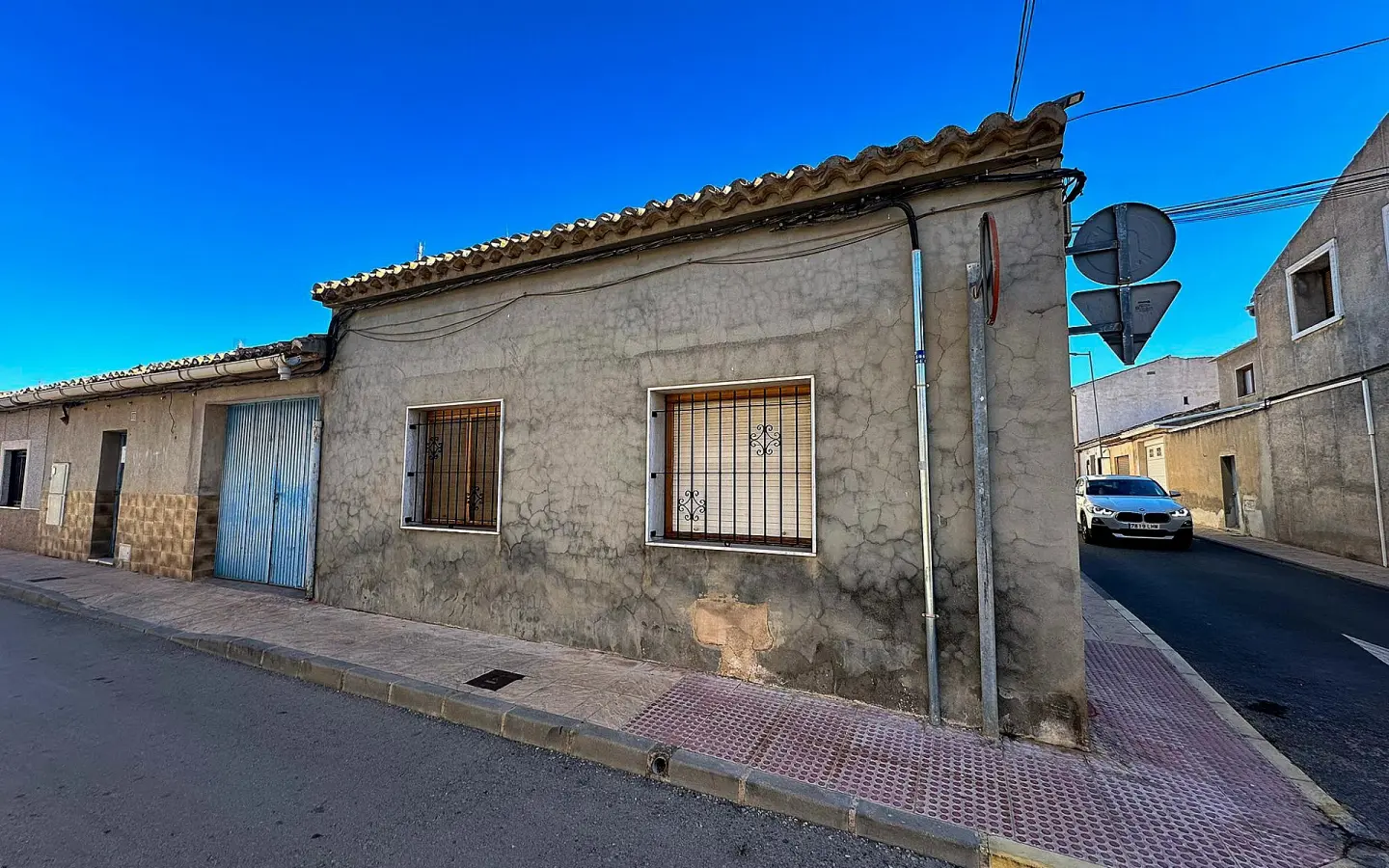 3-bedroom Townhouse In Pinoso, Spain (190 M²)