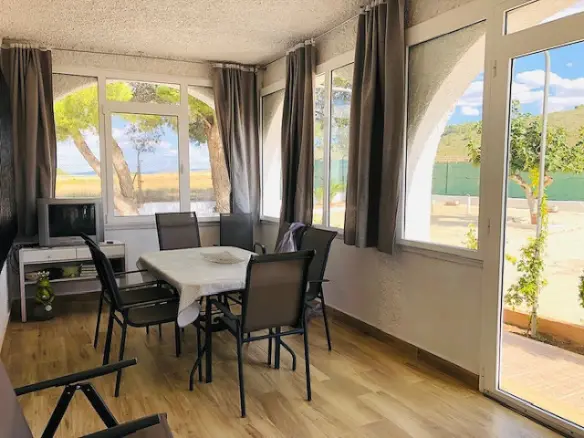 4-bedroom Country House In Yecla, Spain (145 M²)