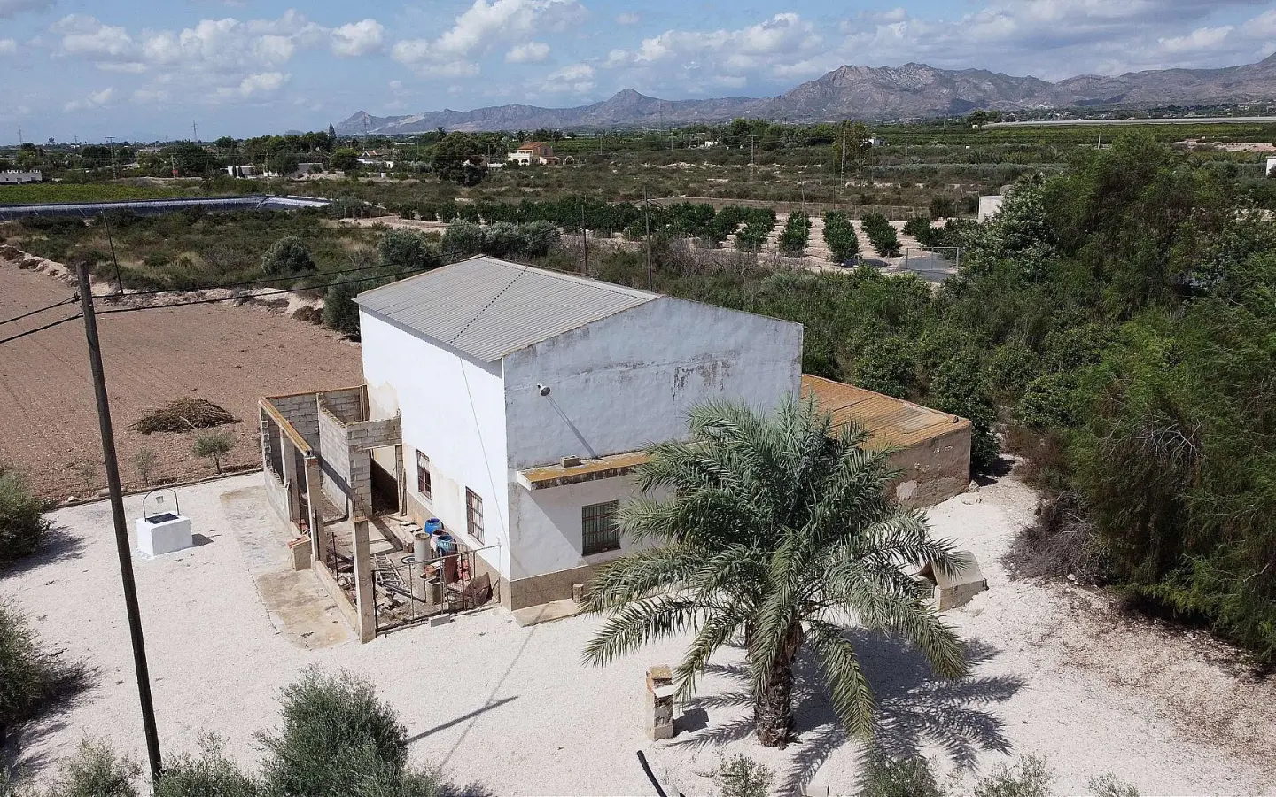 3-bedroom Detached Villa In Crevillente, Spain (250 M²)