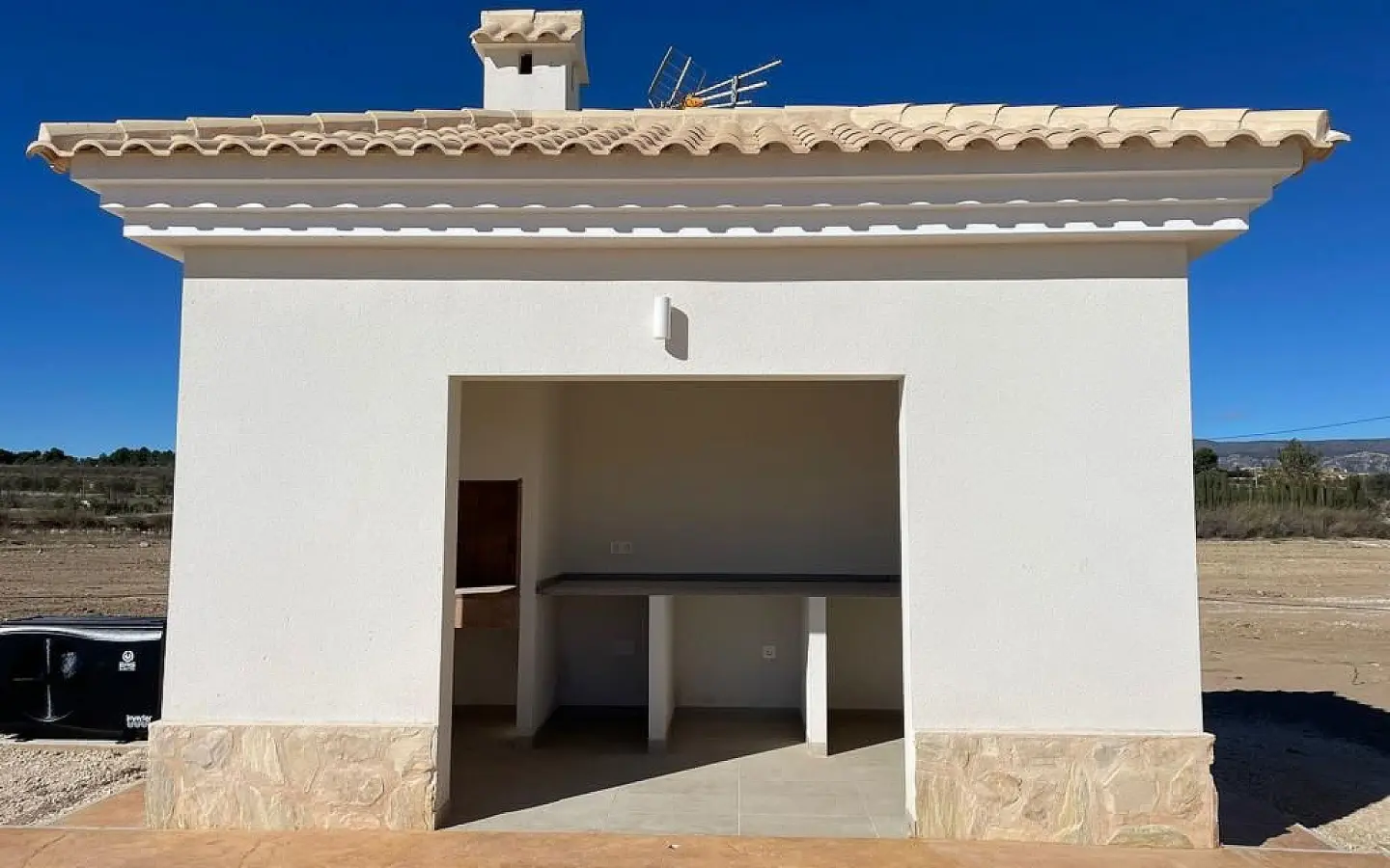 6-bedroom Detached Villa In Pinoso, Spain (270 M²)