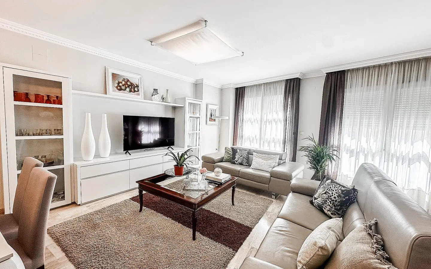 Townhouse 360 M² In Almansa, Spain