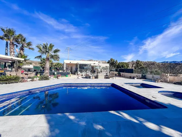 5-bedroom Detached Villa In Jijona, Spain (190 M²)