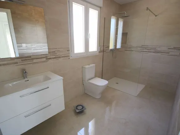 4-bedroom Detached Villa In Pinoso, Spain (220 M²)