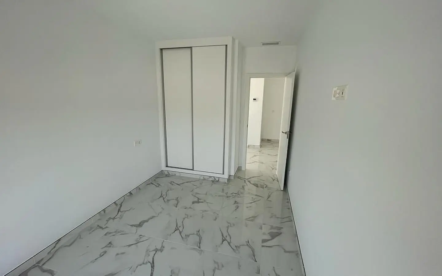 4-bedroom Detached Villa In Pinoso, Spain (270 M²)