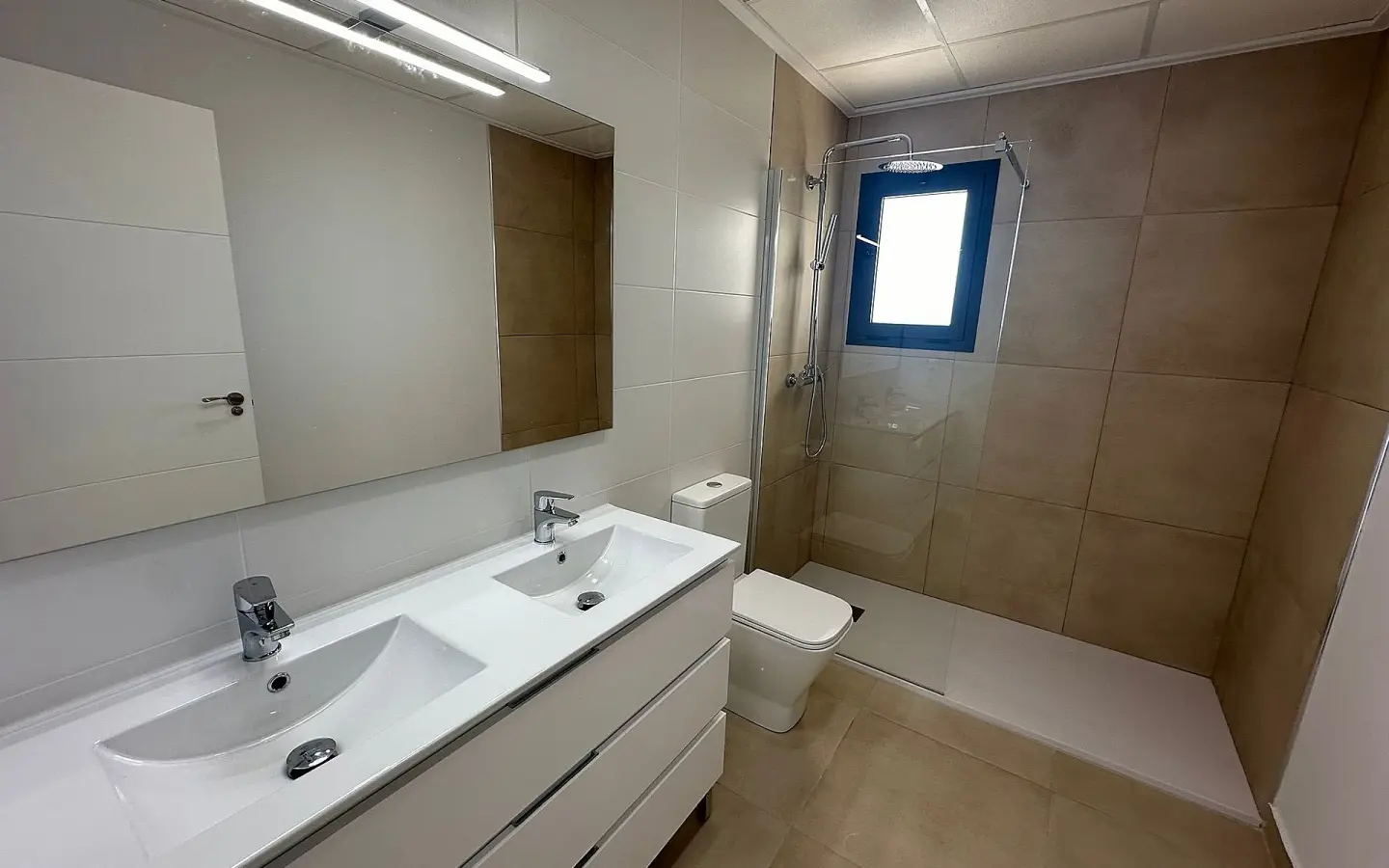 3-bedroom Detached Villa In El Cantón, Spain (190 M²)