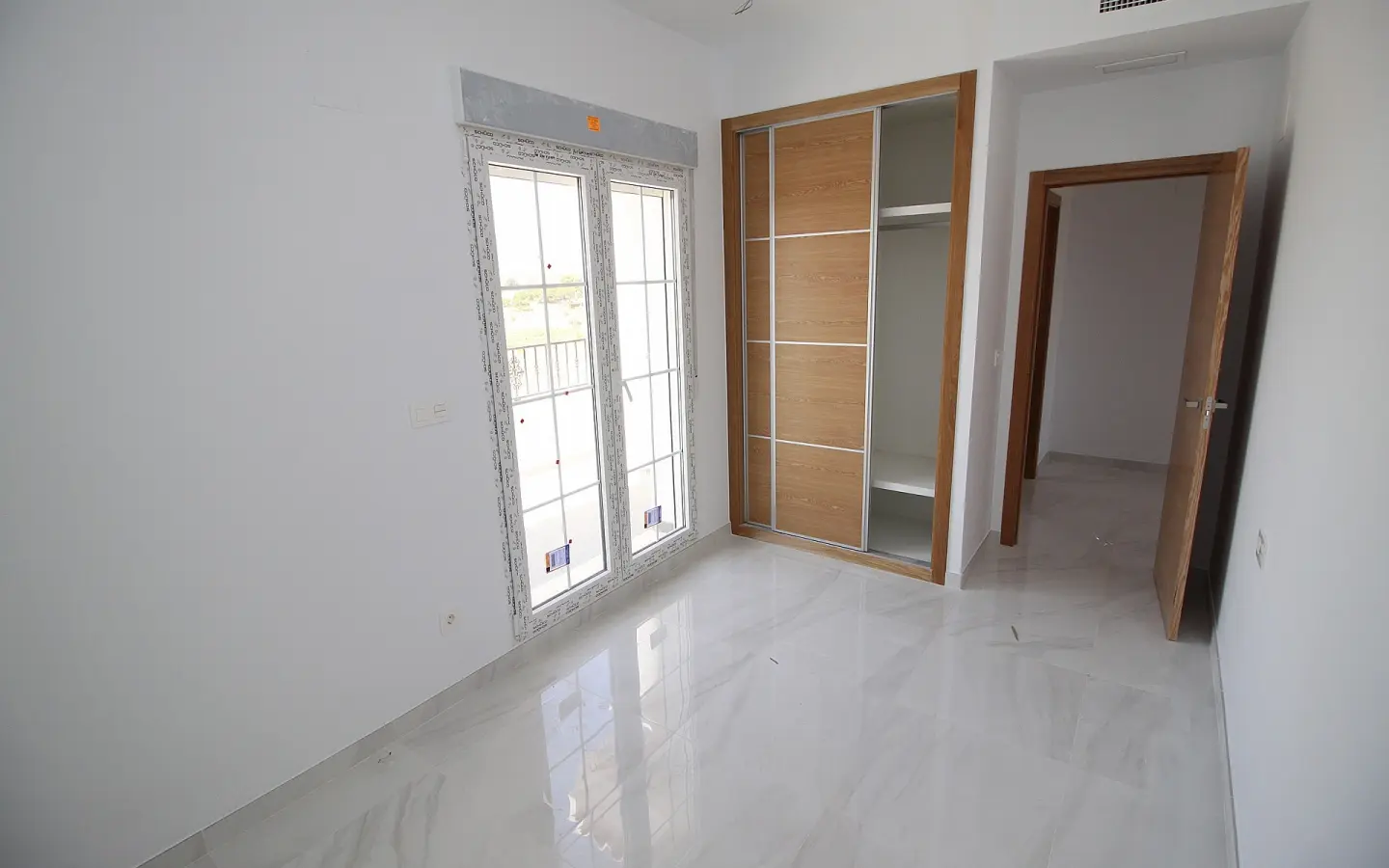4-bedroom Detached Villa In Pinoso, Spain (195 M²)