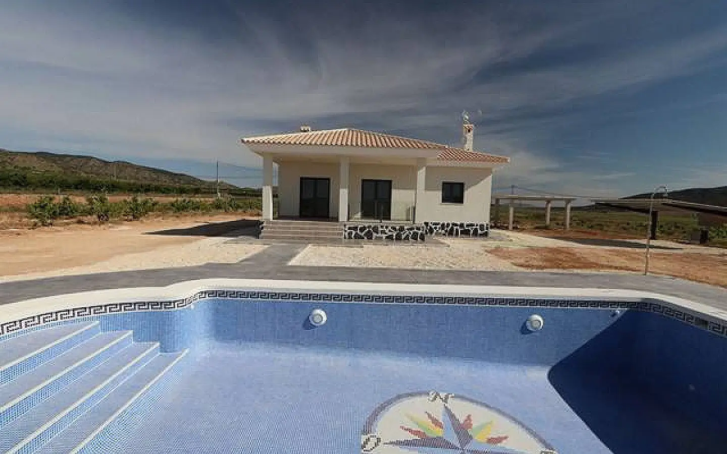 3-bedroom Detached Villa In Pinoso, Spain (120 M²)