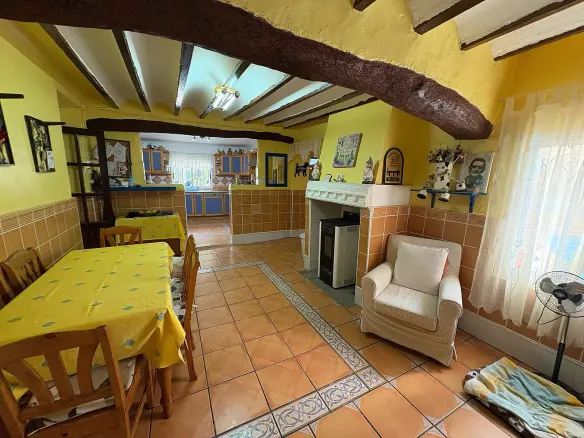 7-bedroom Country House In Cañada Del Trigo, Spain (400 M²)