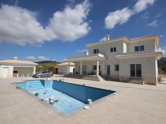 4-bedroom Detached Villa In Pinoso, Spain (220 M²)
