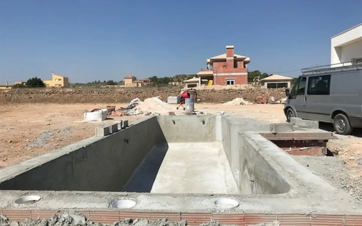 3-bedroom Detached Villa In Pinoso, Spain (150 M²)