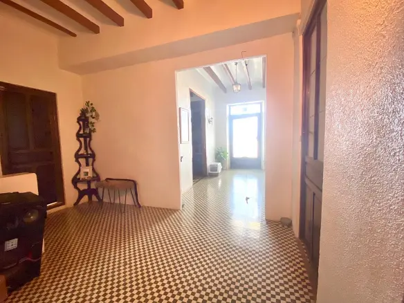 7-bedroom Country House In Yecla, Spain (350 M²)